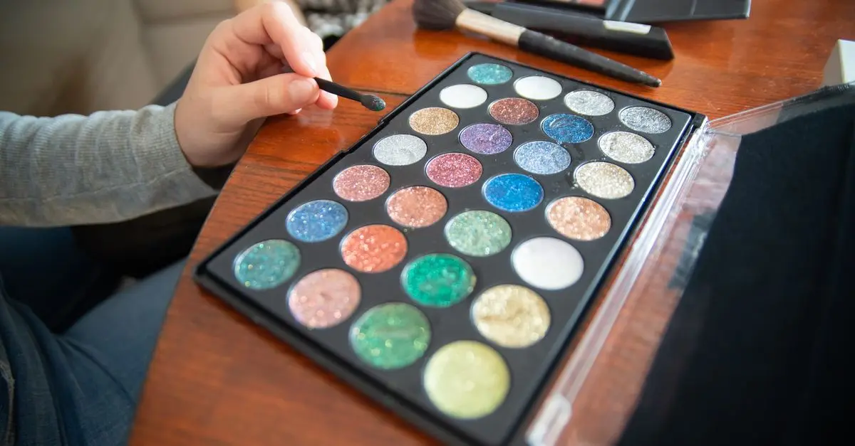 Les accessoires de maquillage essentiels pour des déguisements